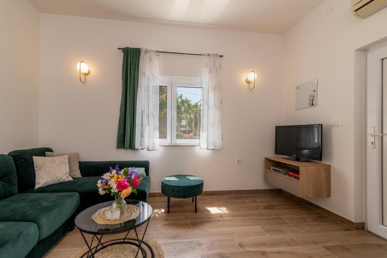 Apartments Fani تروغير المظهر الخارجي الصورة