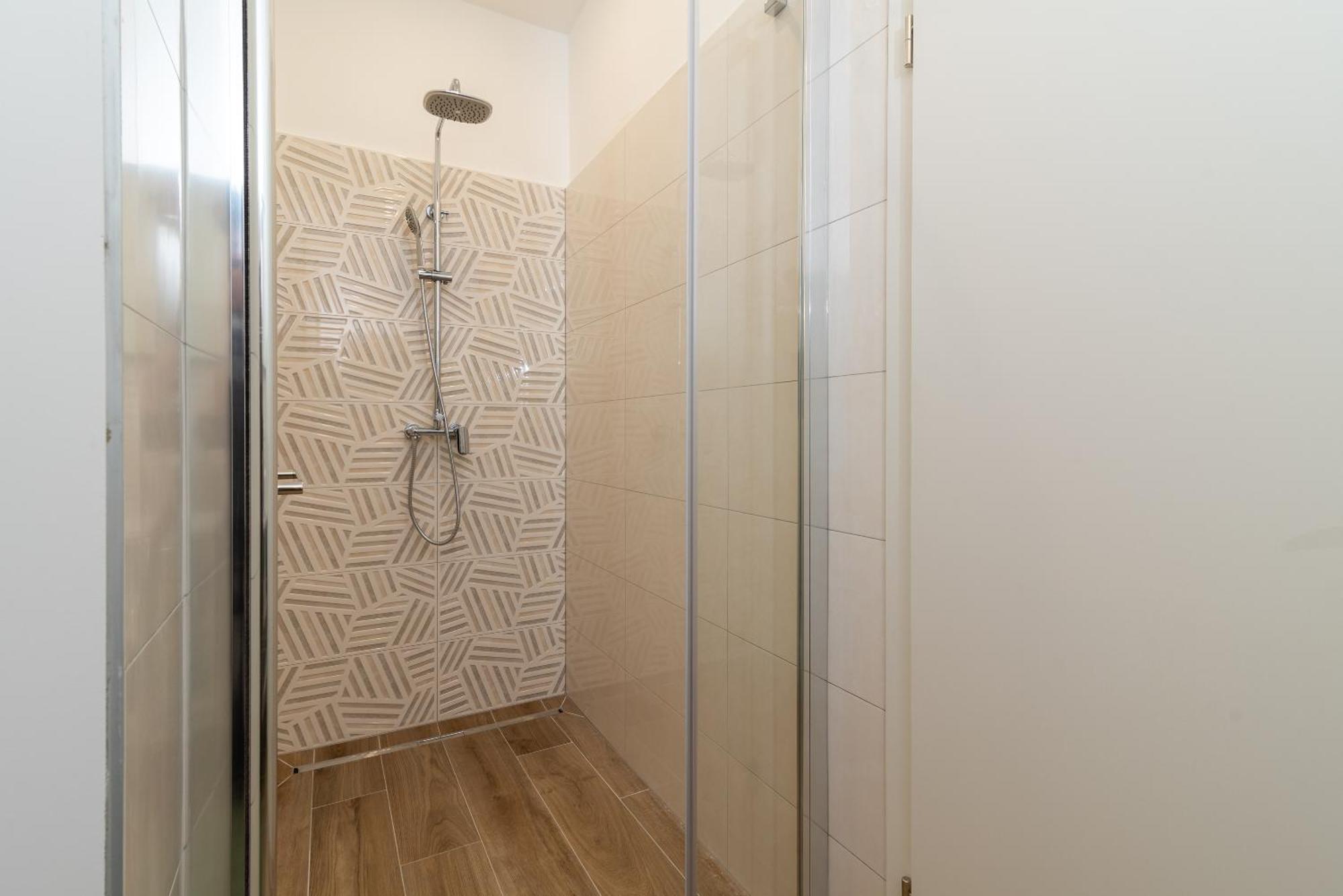 Apartments Fani تروغير المظهر الخارجي الصورة