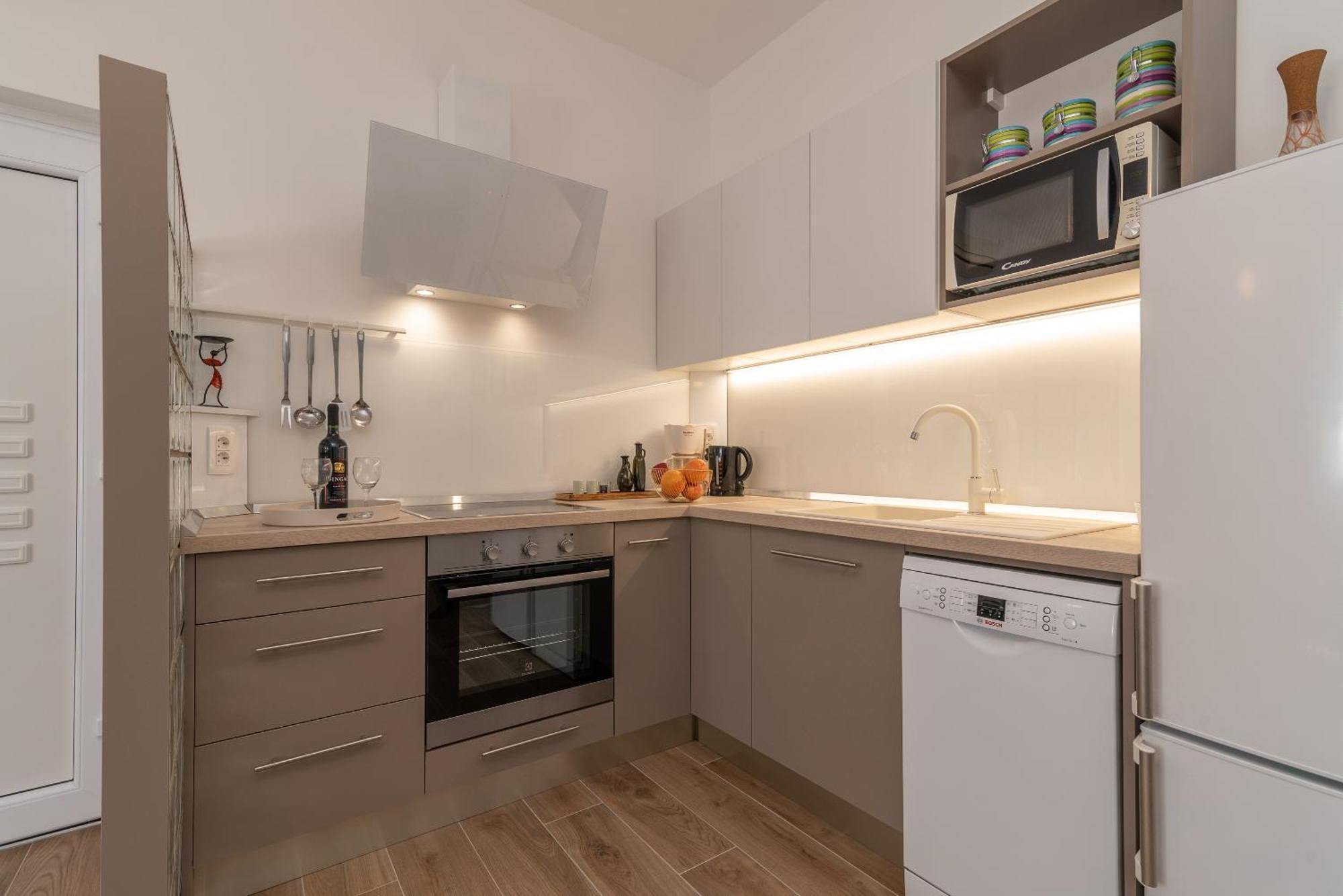 Apartments Fani تروغير المظهر الخارجي الصورة