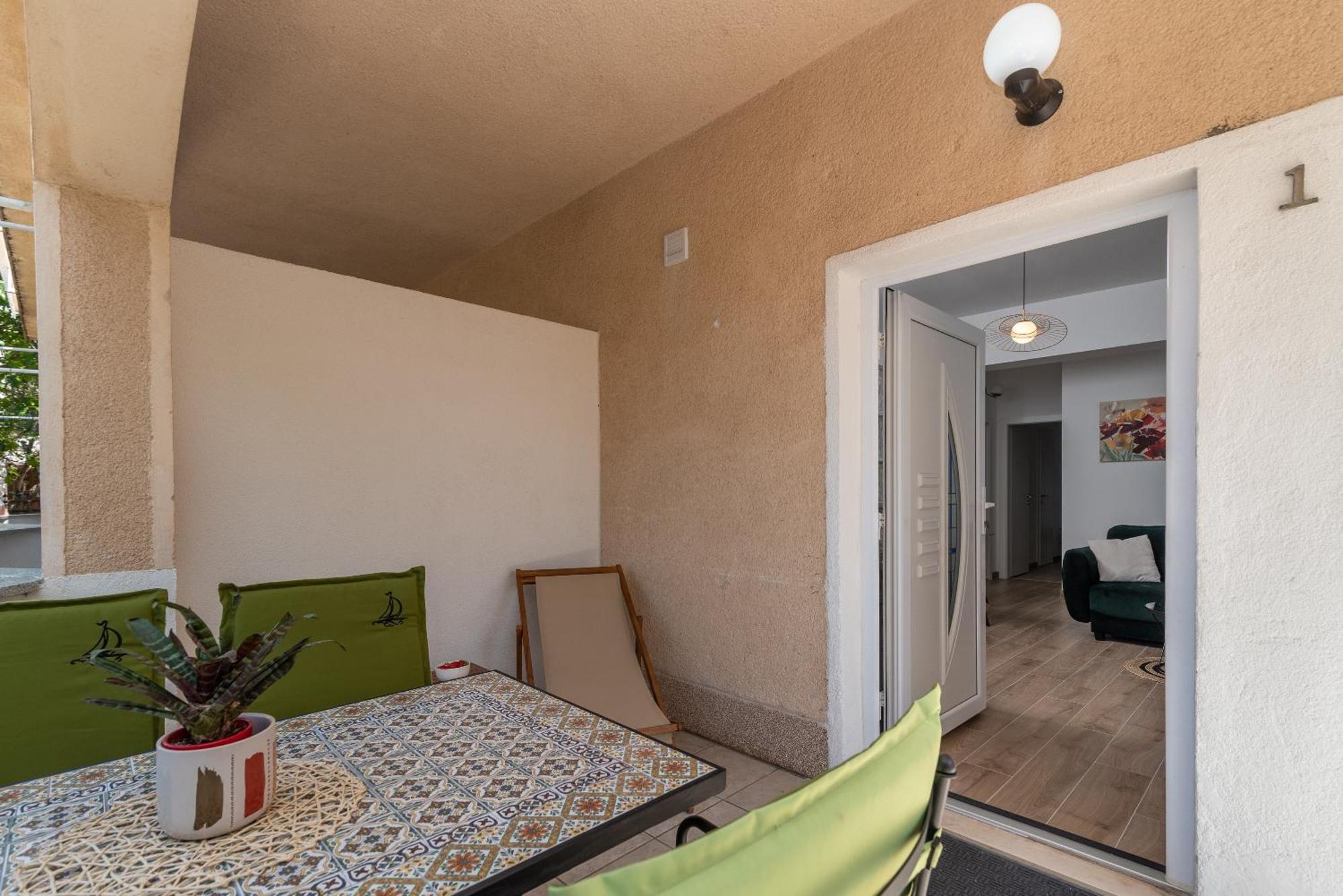 Apartments Fani تروغير المظهر الخارجي الصورة