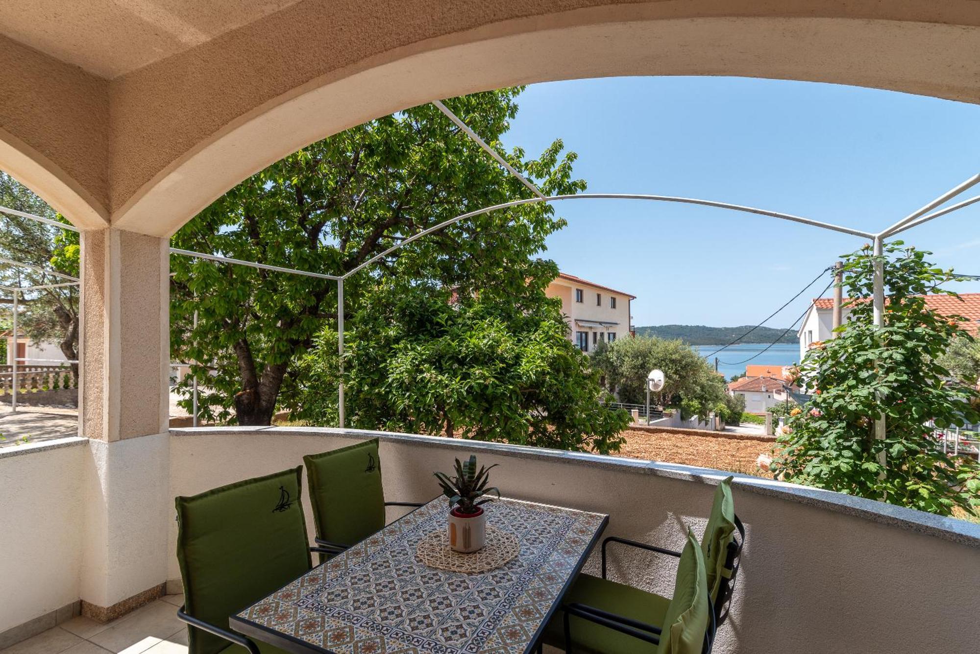 Apartments Fani تروغير المظهر الخارجي الصورة